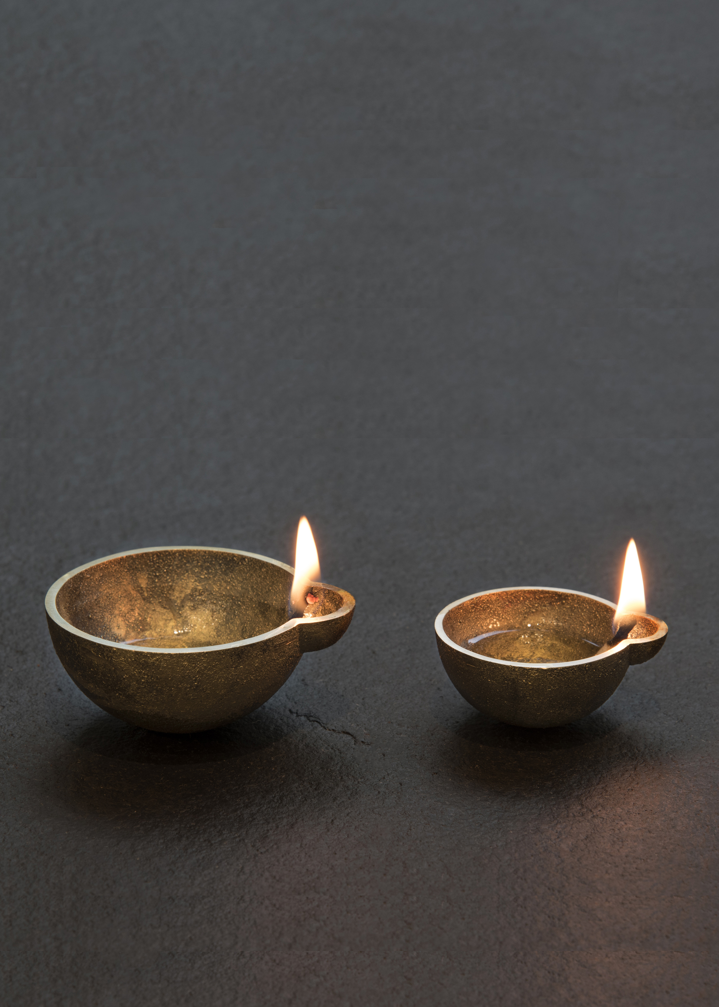 'Diya' brass oil lamps (set of 2 large) • Graanmarkt 13