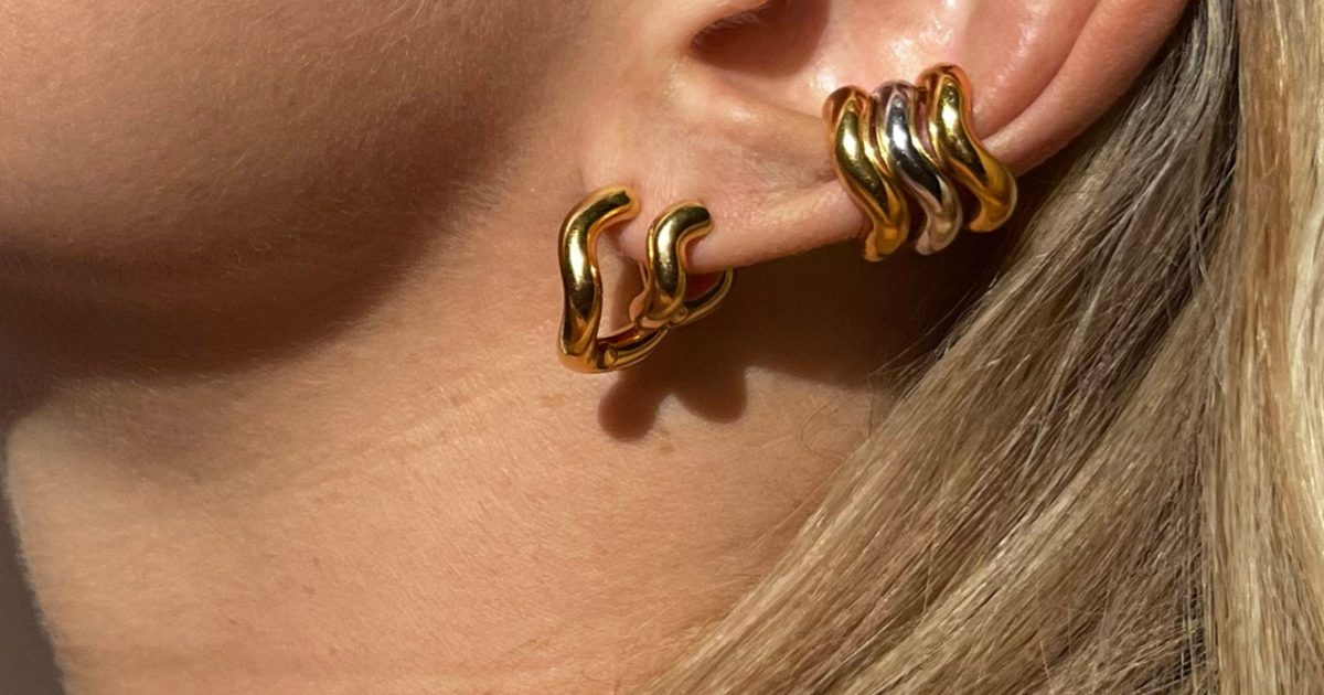 アクセサリー Petit Wave PAIR Pierced Earrings Charlotte Chesnais(シャルロット シェネ) | プチ ウェーブ ペア