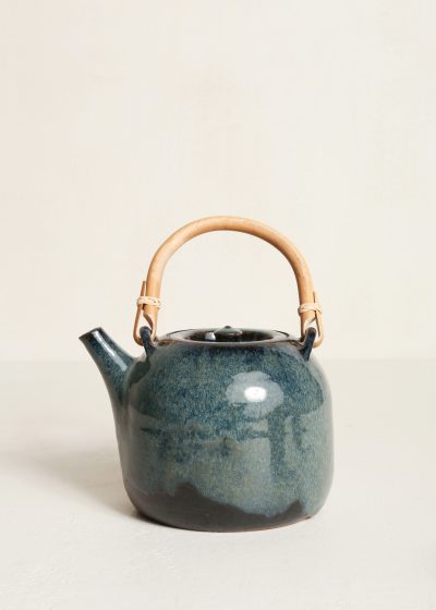 Tea pot with bamboo handle (S) by 