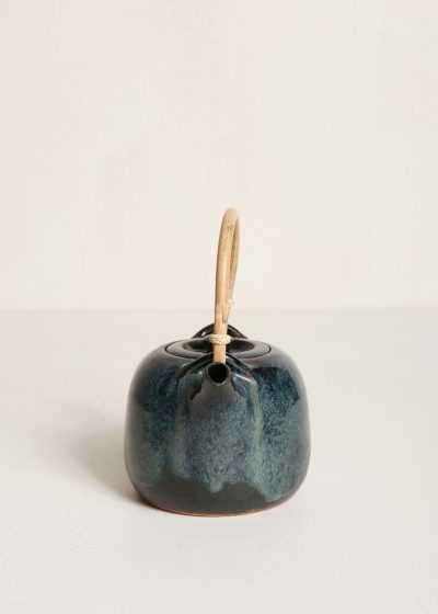 Tea pot with bamboo handle (S) by 