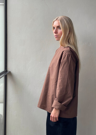 'Balthus' in chestnut by Sofie D'hoore