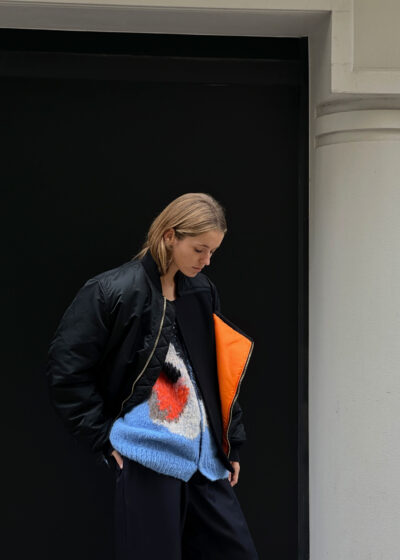 'Cocoon bomber' in black by Lutz Huelle