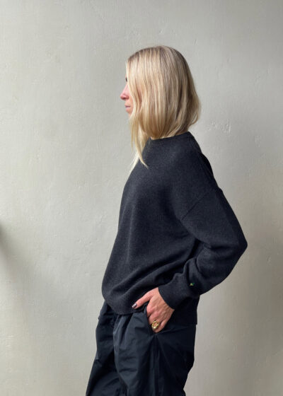 'Lea' (3 colors) by RAFF collective