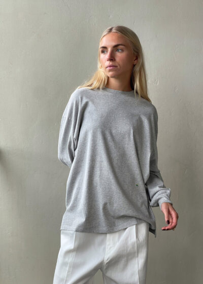'Lou' (2 colors) by RAFF collective
