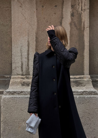 'Victoria coat' in black by Lutz Huelle
